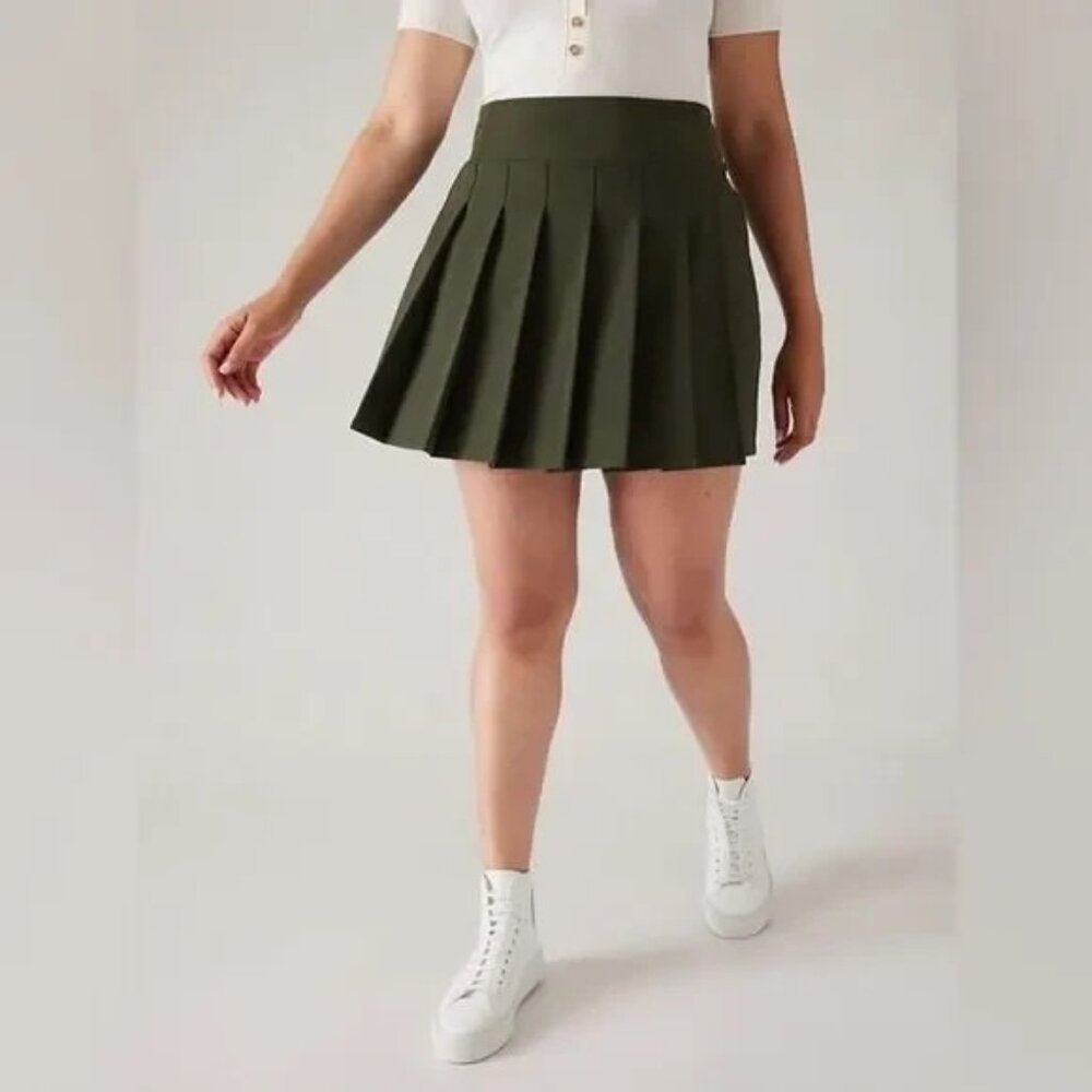 New ATHLETA 10 Endless Pleated Skort Olive Green Size 10 - Picture 3 of 6